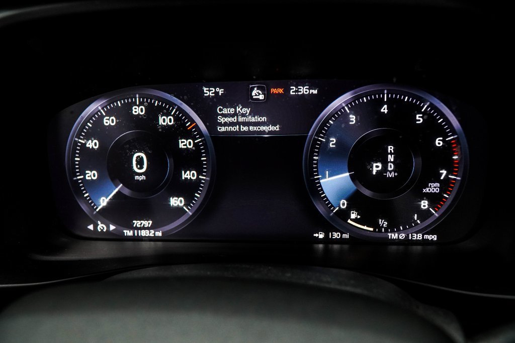 Used 2021 Volvo XC40 T5 Inscription w/ Climate Package AWD/4WD image 32