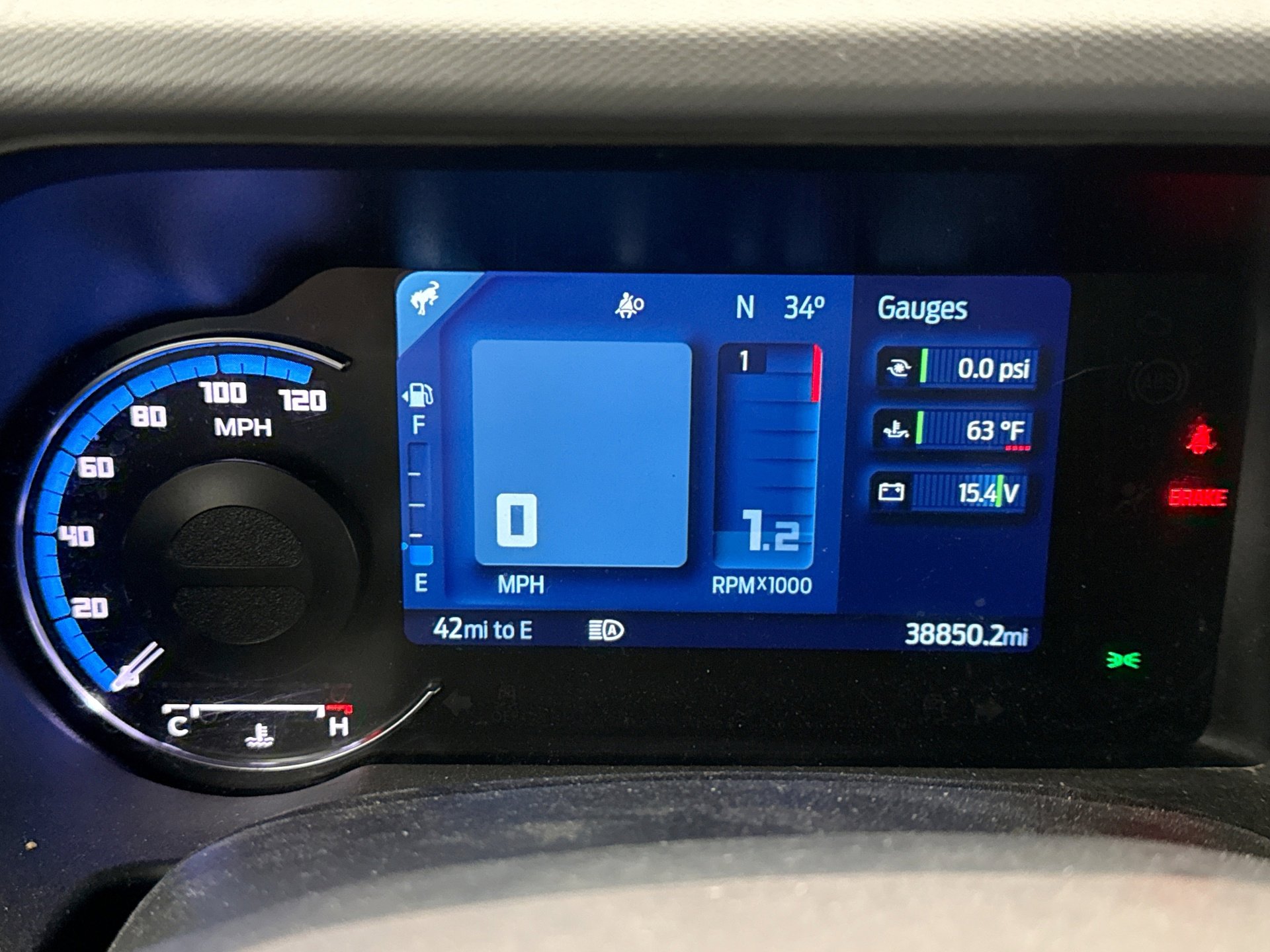 Used 2022 Ford Bronco Black Diamond image 9