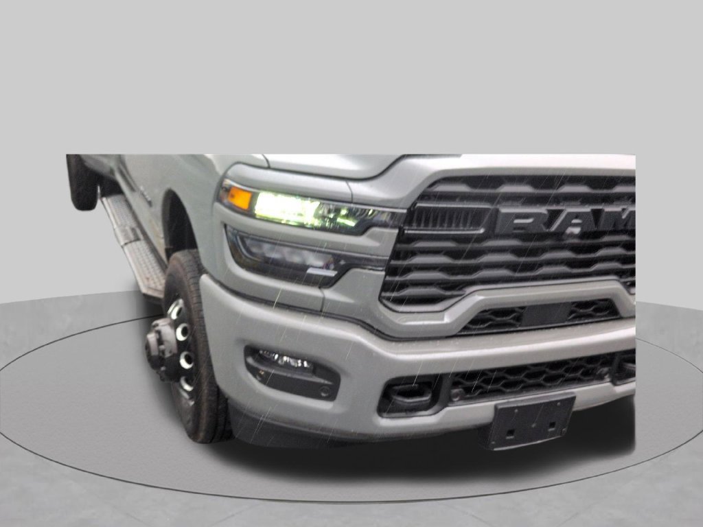 New 2026 RAM 3500 Big Horn AWD/4WD image 9