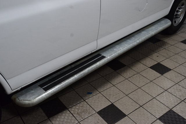 Used 2024 Chevrolet Express 2500 Work Van w/ Driver Convenience Package image 16