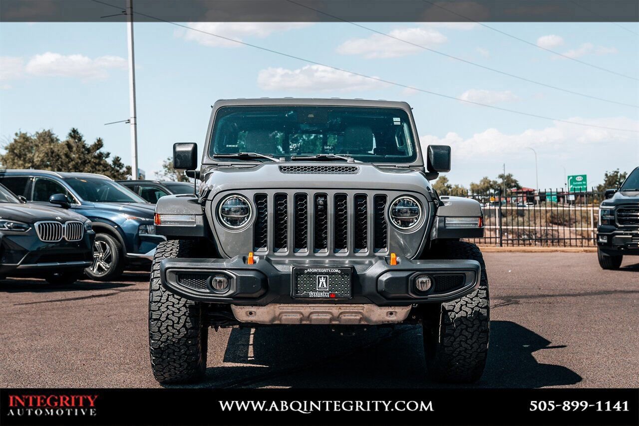 Used 2020 Jeep Gladiator Mojave AWD/4WD image 2