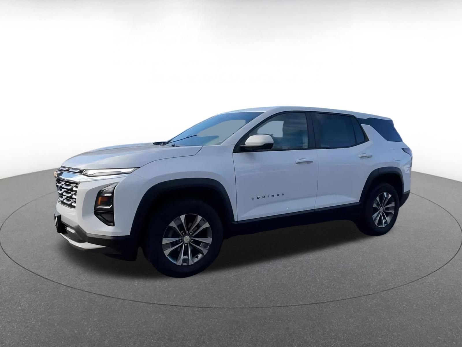 Used 2025 Chevrolet Equinox LT image 8