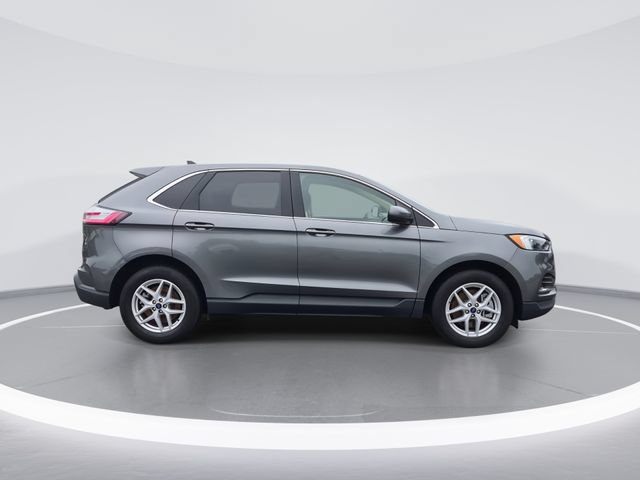 Used 2022 Ford Edge SEL AWD/4WD image 9