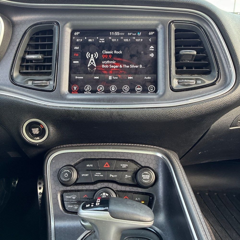 Used 2017 Dodge Challenger GT w/ Driver Convenience Group AWD/4WD image 8