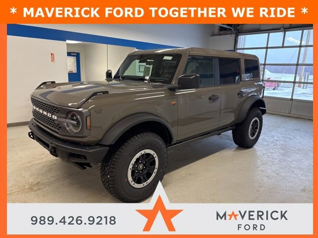 New 2025 Ford Bronco Badlands w/ Sasquatch Package