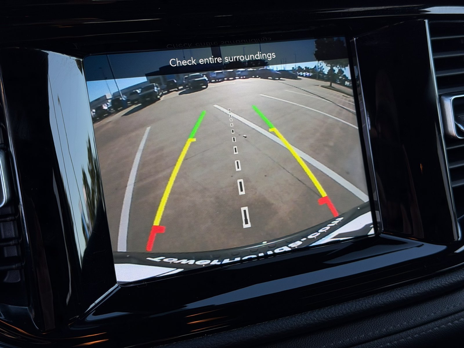 Used 2023 Dodge Durango SXT AWD/4WD image 16