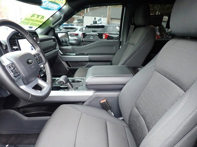 Certified 2025 Ford F150 XLT w/ Equipment Group 302A MID image 17