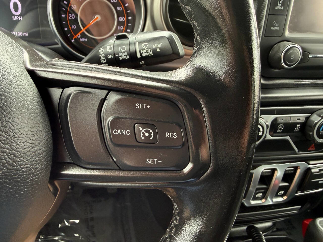 Used 2020 Jeep Wrangler Sport AWD/4WD image 34