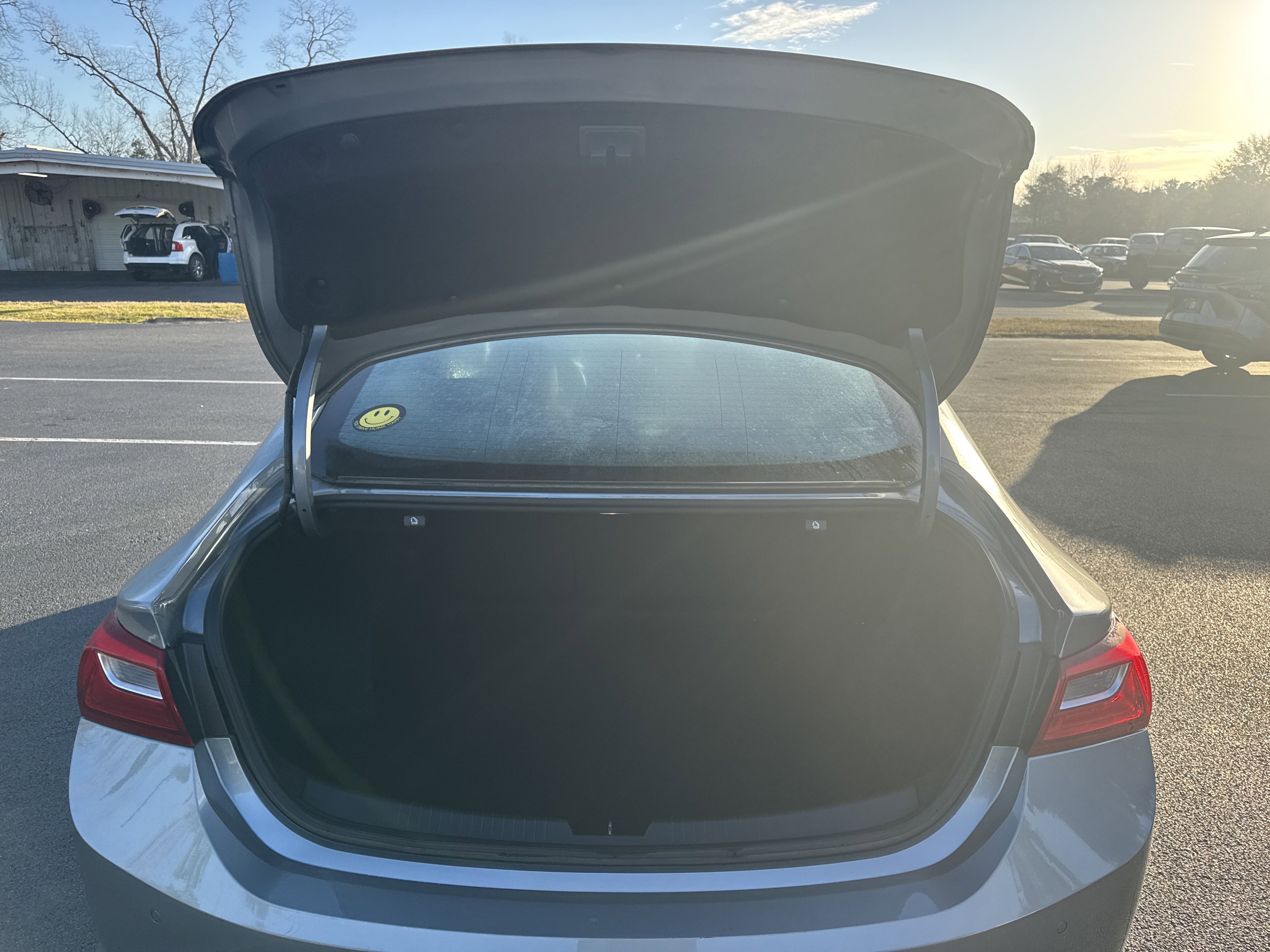 Used 2024 Chevrolet Malibu LT image 28