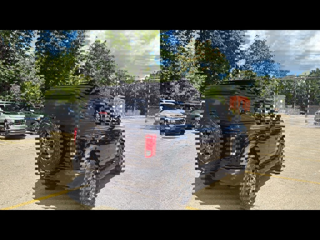 Used 2022 Ford Bronco Big Bend image 5