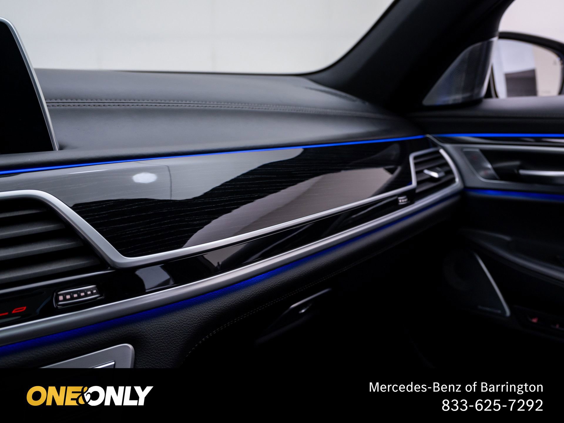 Used 2019 BMW 750i xDrive w/ Executive Package AWD/4WD image 33
