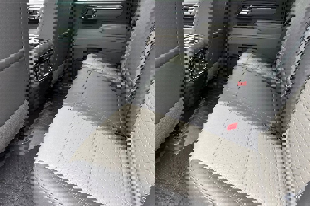 New 2026 Chevrolet Silverado 2500 ZR2 w/ LPO, Dark Essentials Package image 12