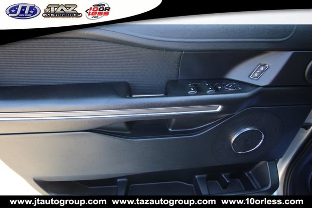 Used 2020 Ford Expedition Max XLT RWD image 11