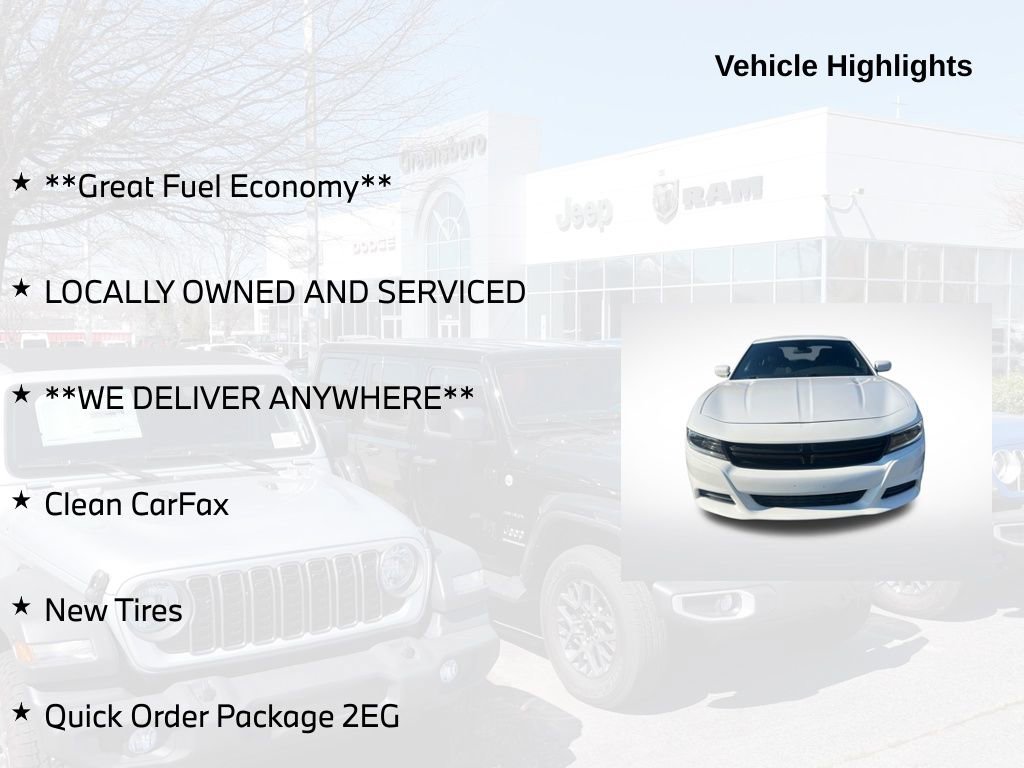 Used 2022 Dodge Charger SXT RWD image 5