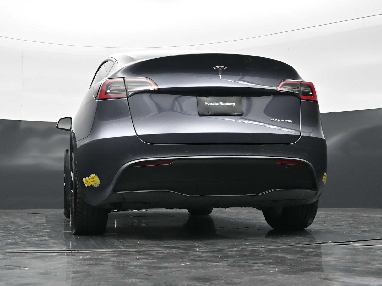 Used 2021 Tesla Model Y Long Range AWD/4WD image 36