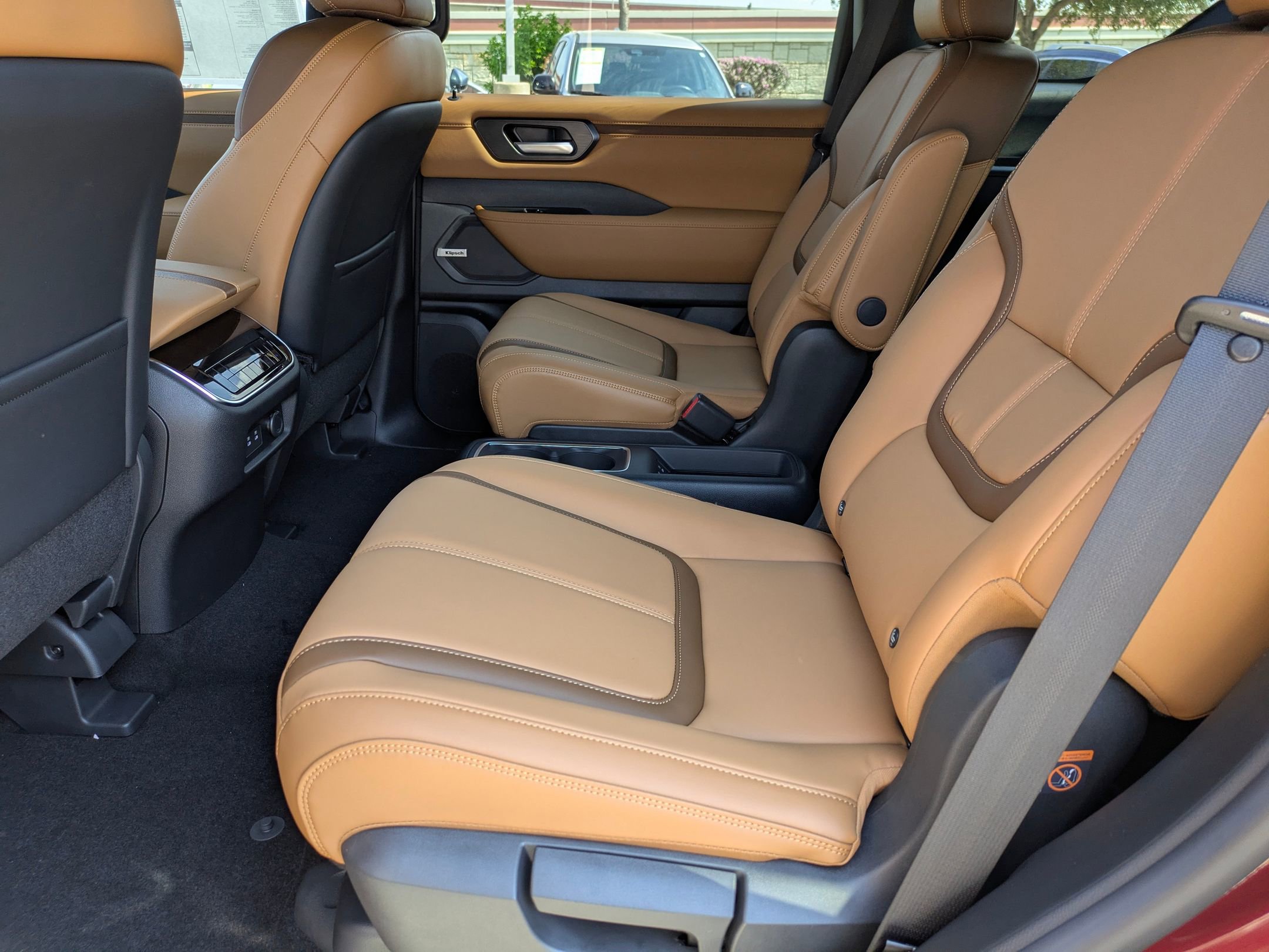 New 2026 Nissan Armada SL image 12