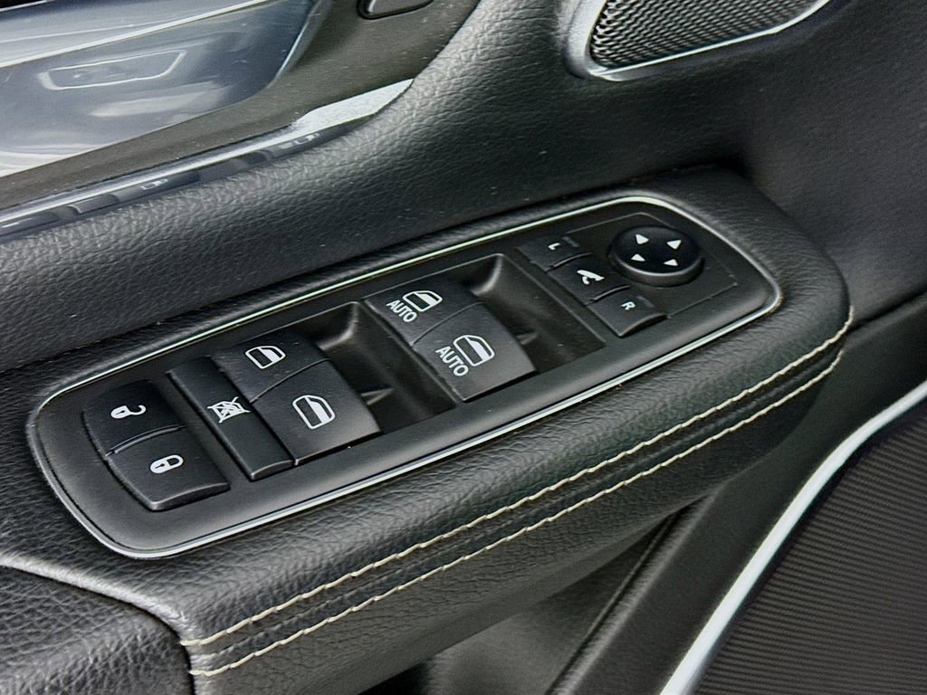 Used 2020 RAM 1500 Laramie image 15