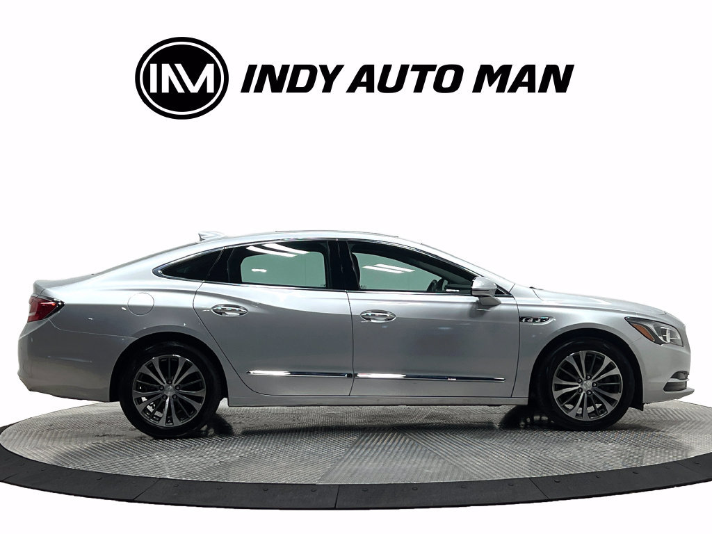 Used 2017 Buick LaCrosse Essence w/ Sun and Shade Package FWD image 3