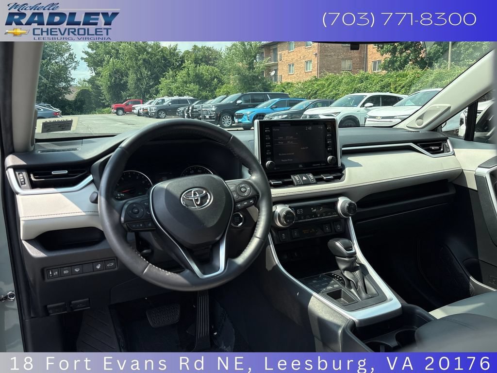 Used 2020 Toyota RAV4 XLE Premium AWD/4WD image 14