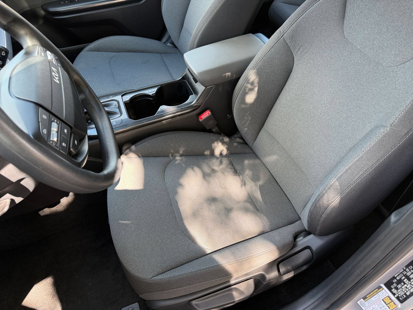 Used 2025 Kia K4 FWD image 38