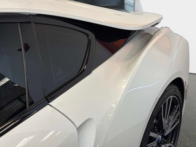 Used 2015 BMW i8 AWD/4WD image 11