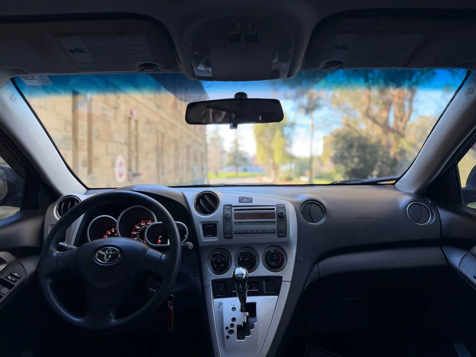 Used 2009 Toyota Matrix S image 25