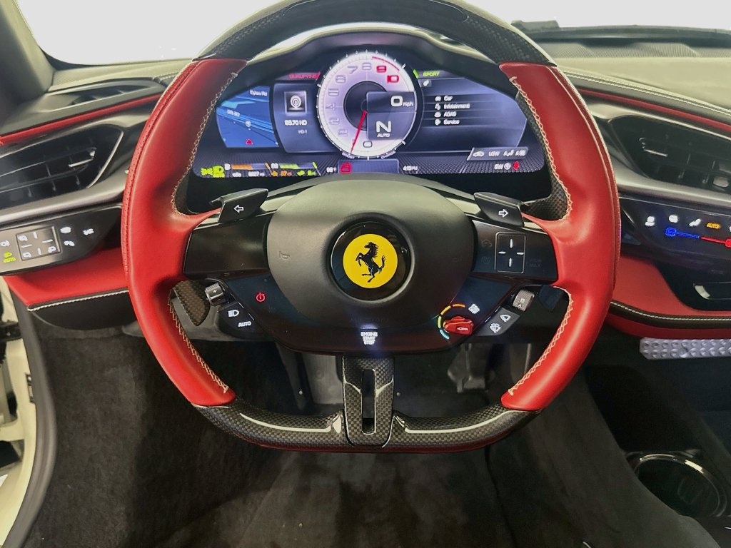 Used 2022 Ferrari SF90 Stradale AWD/4WD image 11
