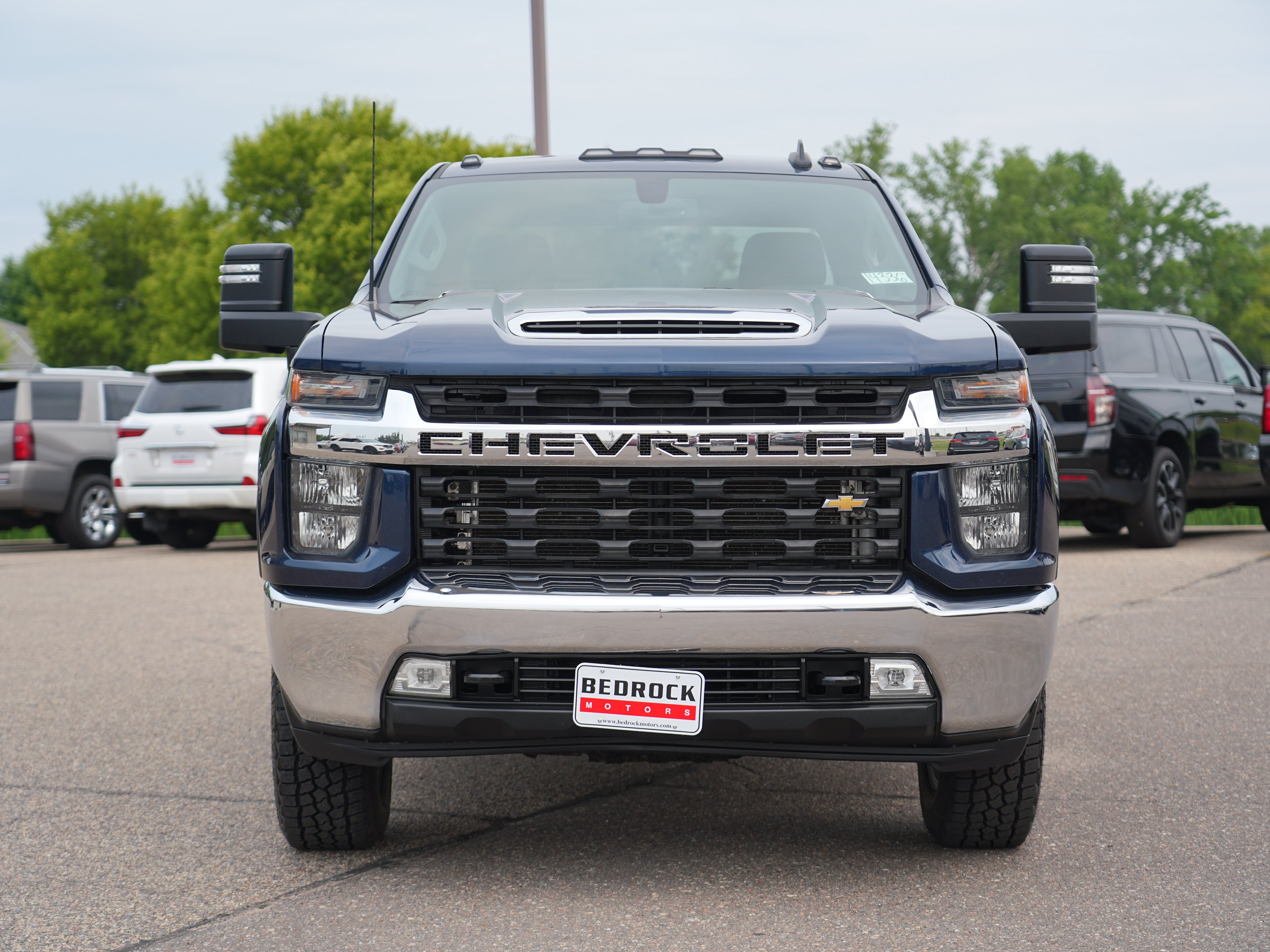 Used 2021 Chevrolet Silverado 3500 LT w/ Convenience Package AWD/4WD image 8