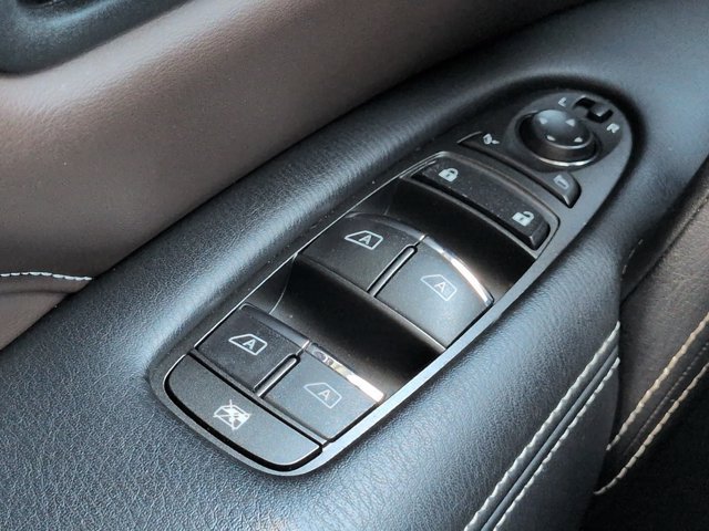 Used 2023 INFINITI QX80 Premium Select w/ Cargo Package AWD/4WD image 26