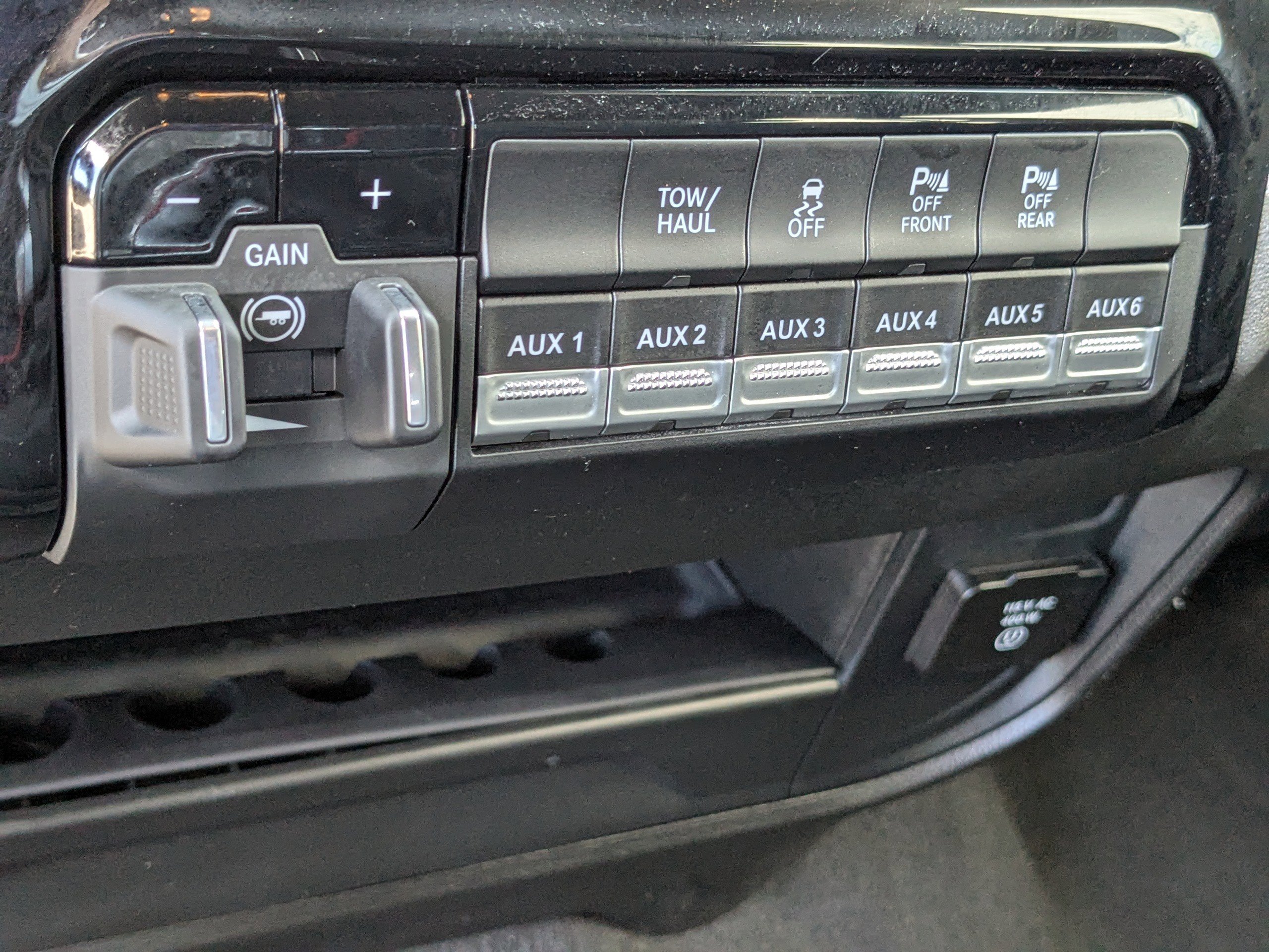 Used 2025 RAM 2500 Tradesman image 27