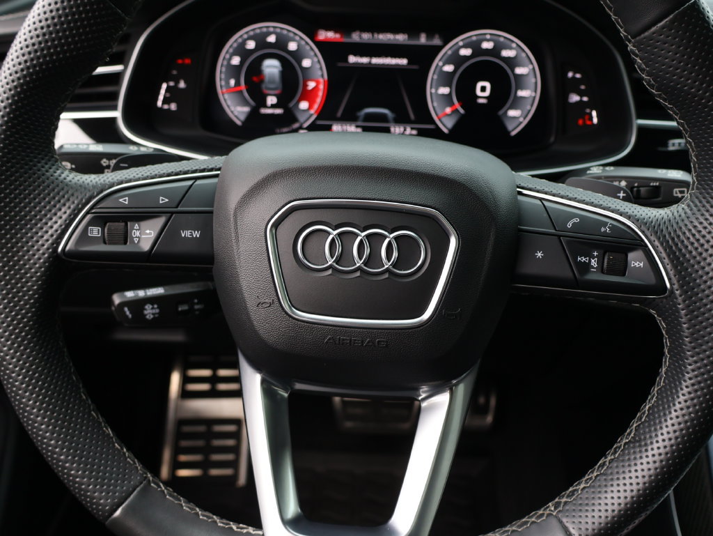 Used 2022 Audi SQ8 Premium Plus AWD/4WD image 28