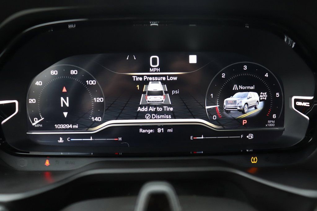 Used 2023 GMC Yukon XL Denali Ultimate image 4