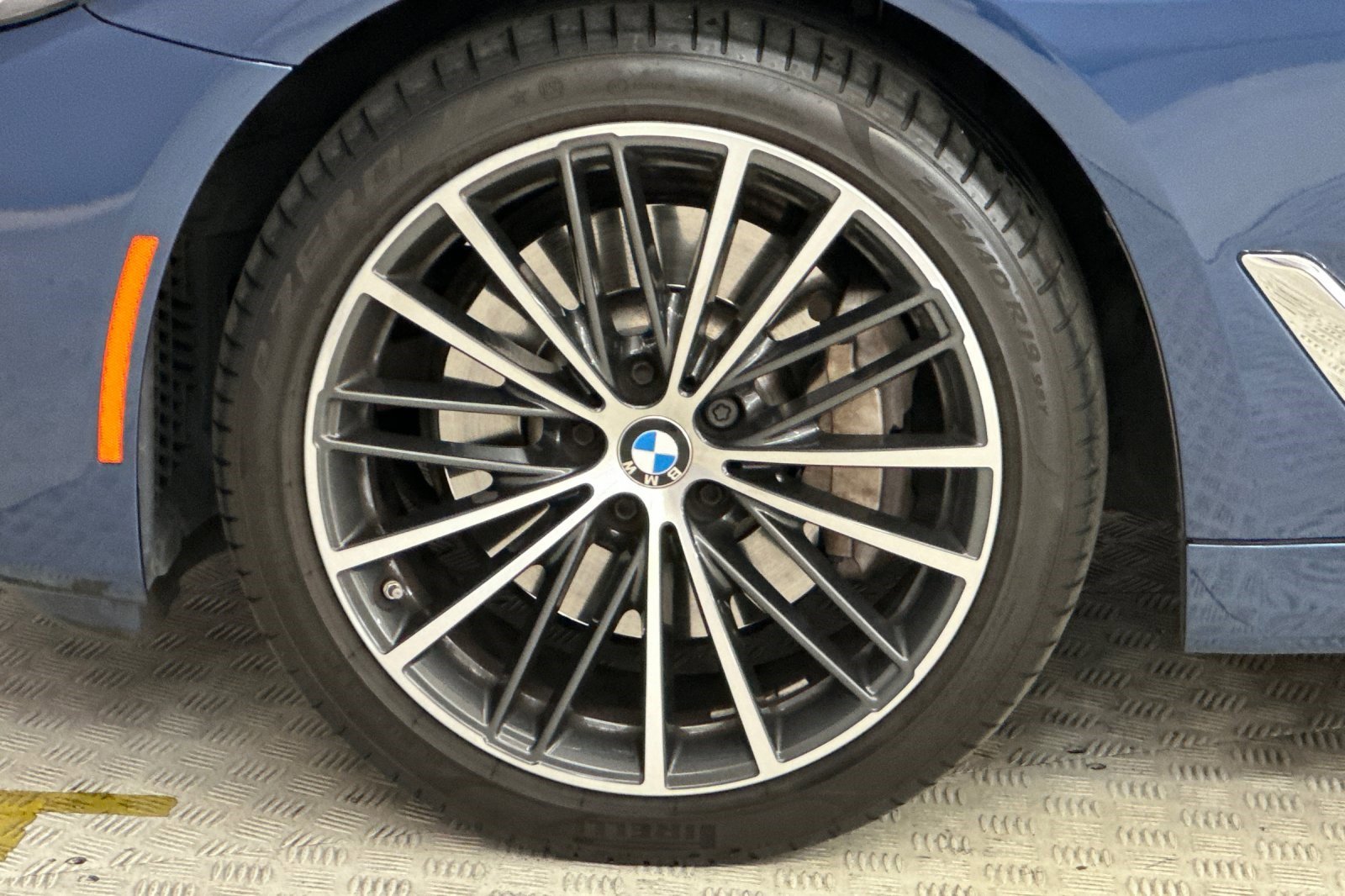 Certified 2023 BMW 530i w/ Convenience Package image 11