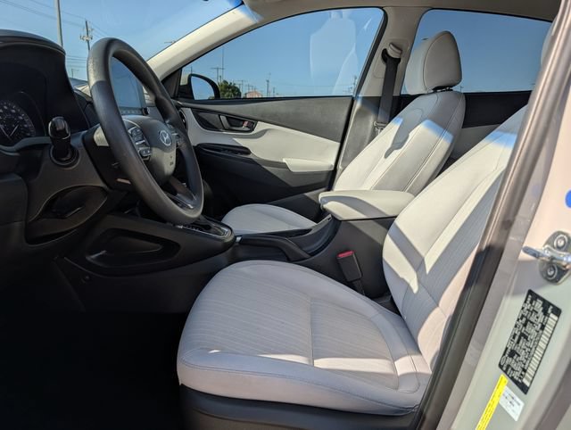 Used 2023 Hyundai Kona SEL FWD image 25