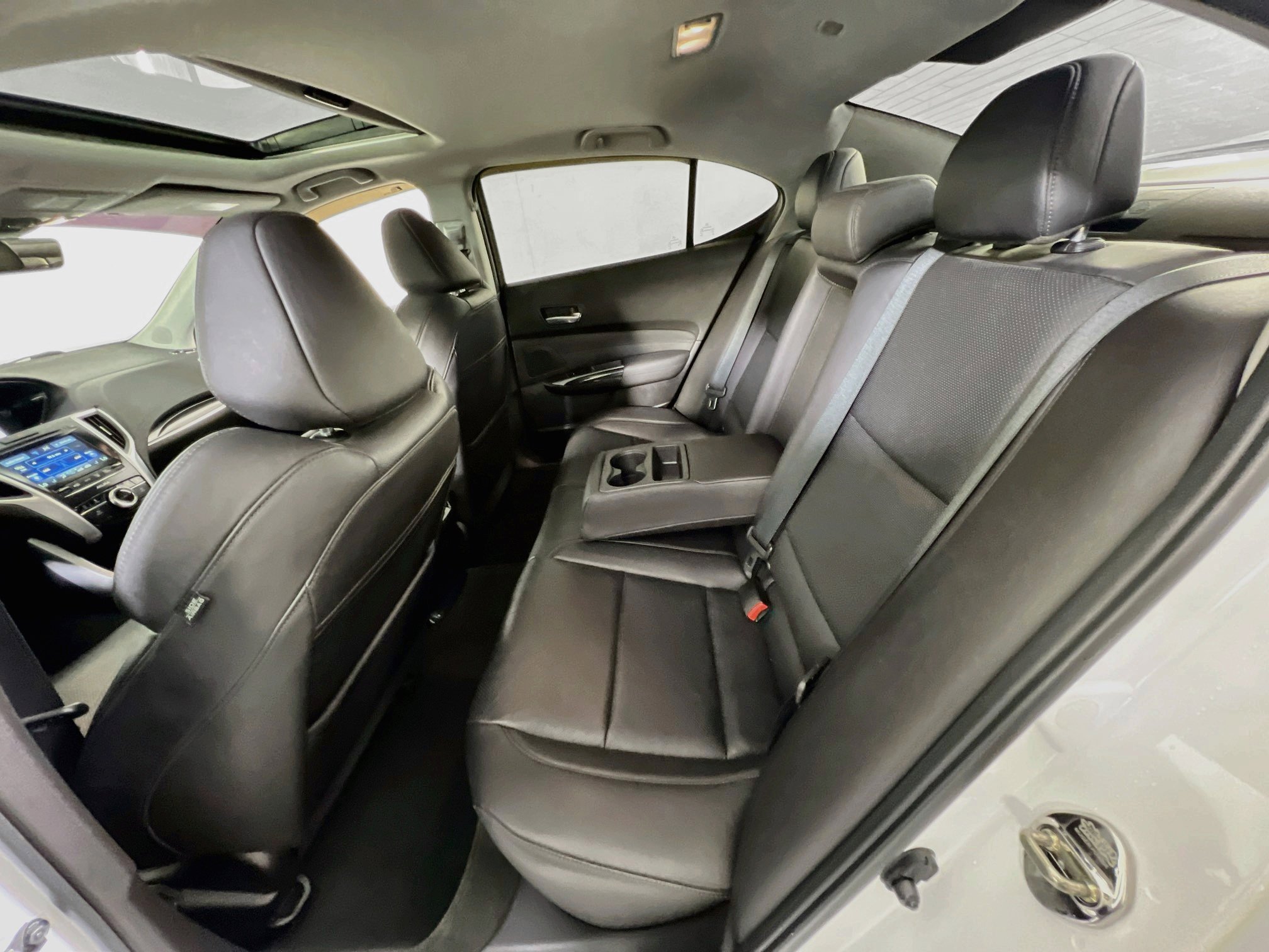Used 2016 Acura TLX V6 w/ Technology Package FWD image 25