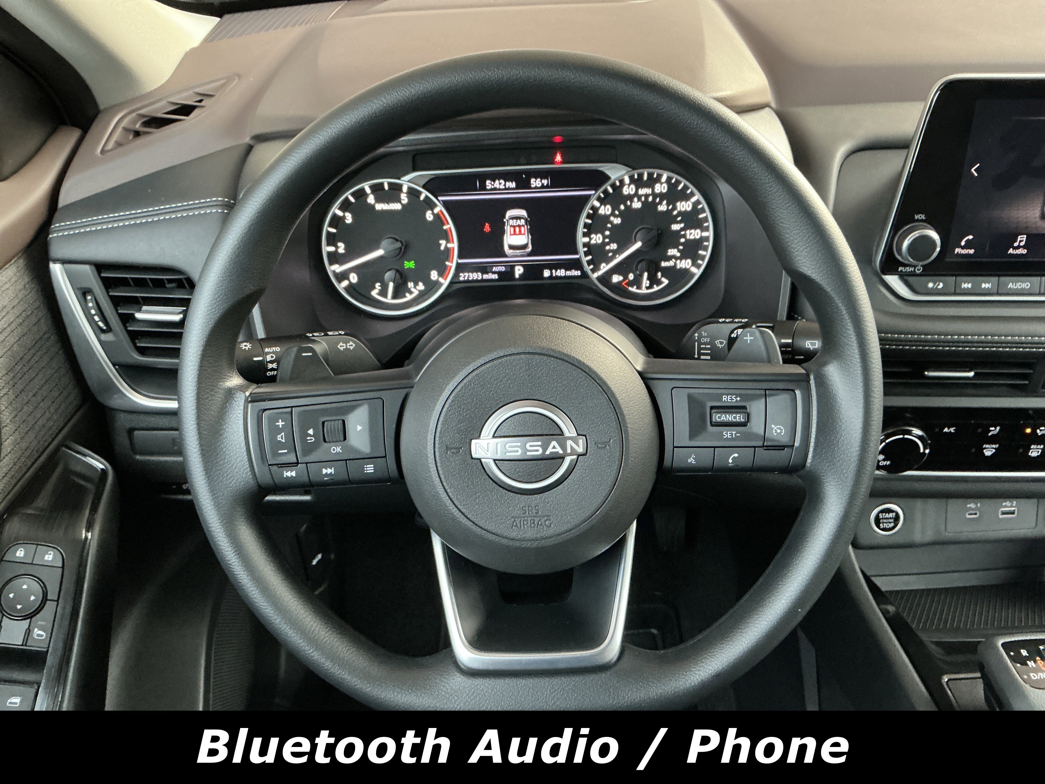 Used 2023 Nissan Rogue S image 5