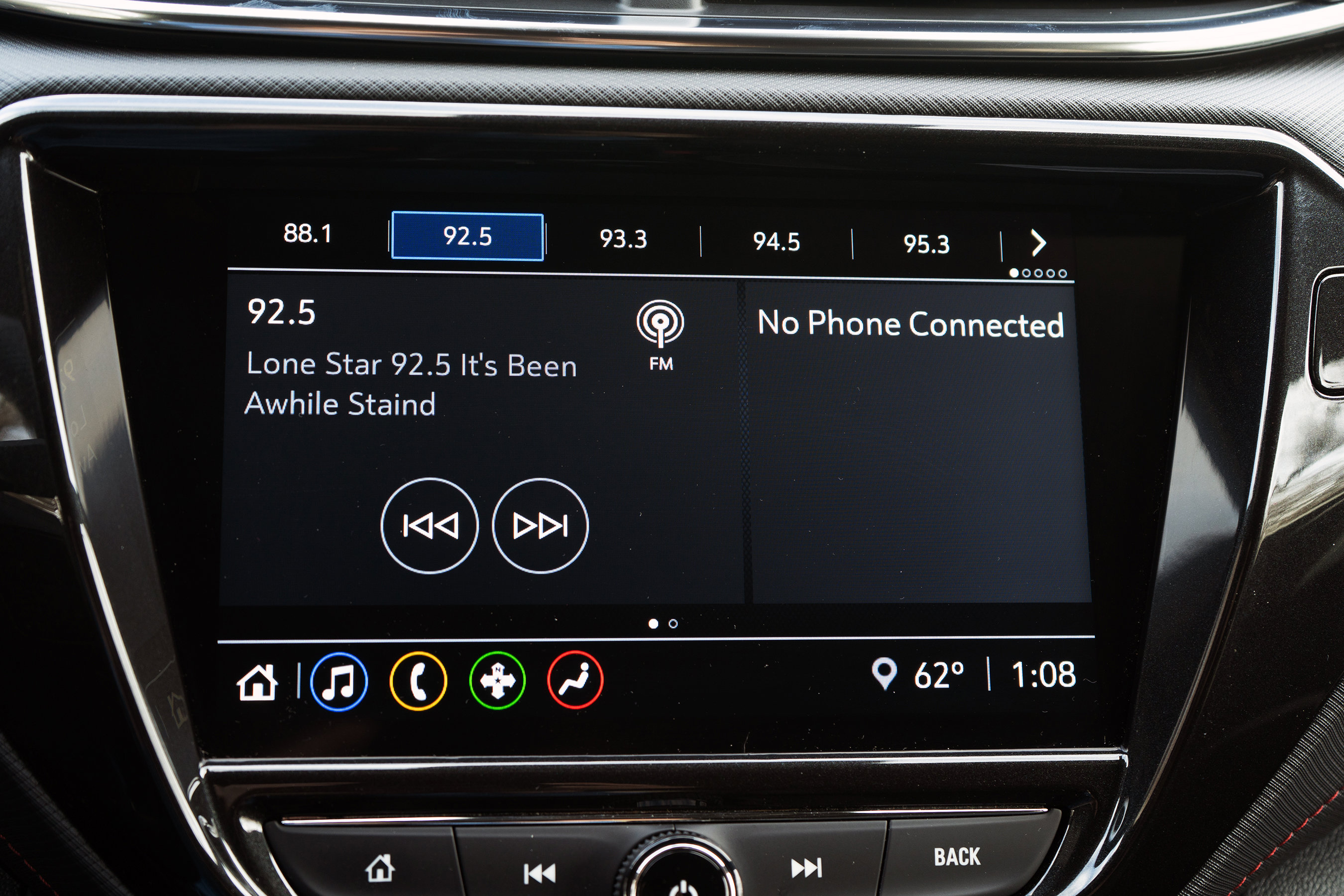 Used 2023 Chevrolet TrailBlazer RS w/ Sun and Liftgate Package image 32