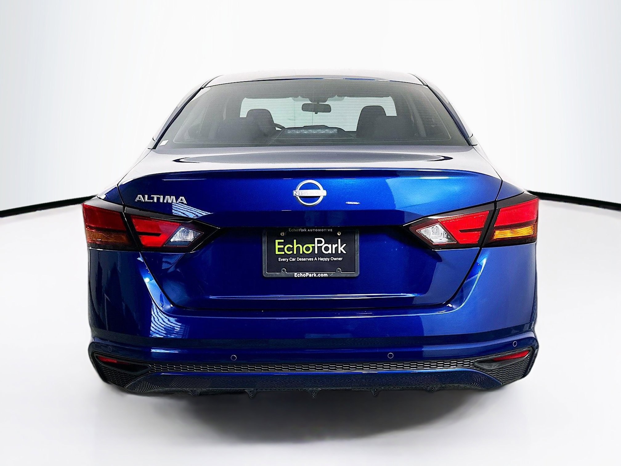 Used 2023 Nissan Altima 2.5 S FWD image 7