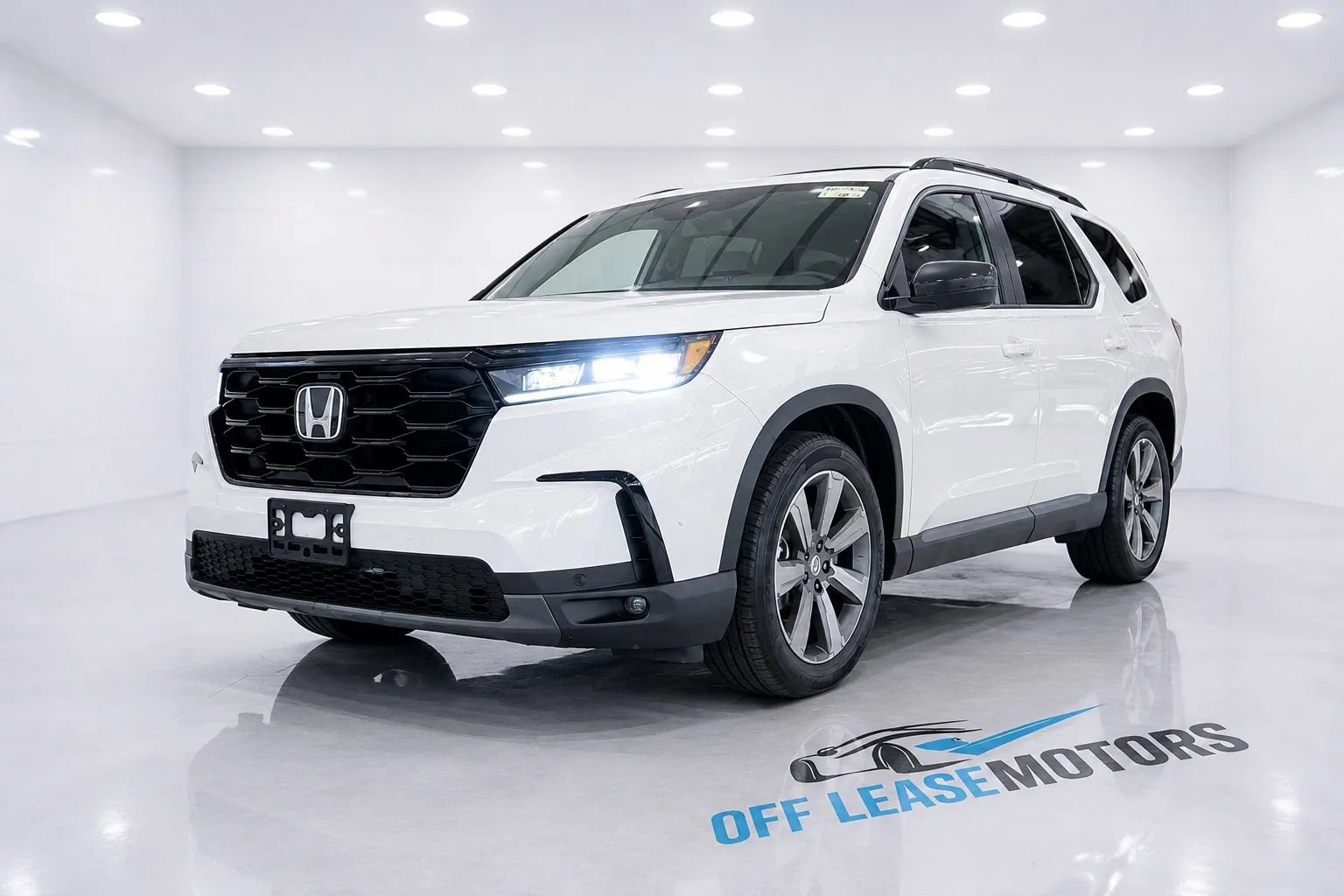 Used 2025 Honda Pilot Sport
