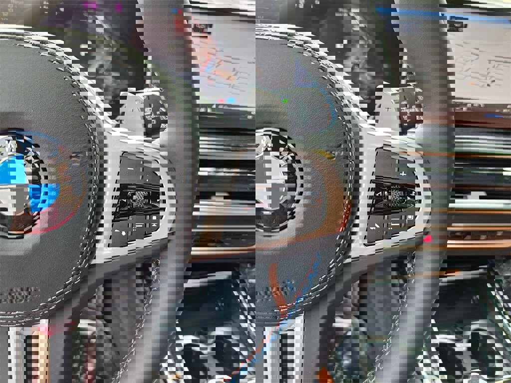 New 2026 BMW X7 M60i image 12