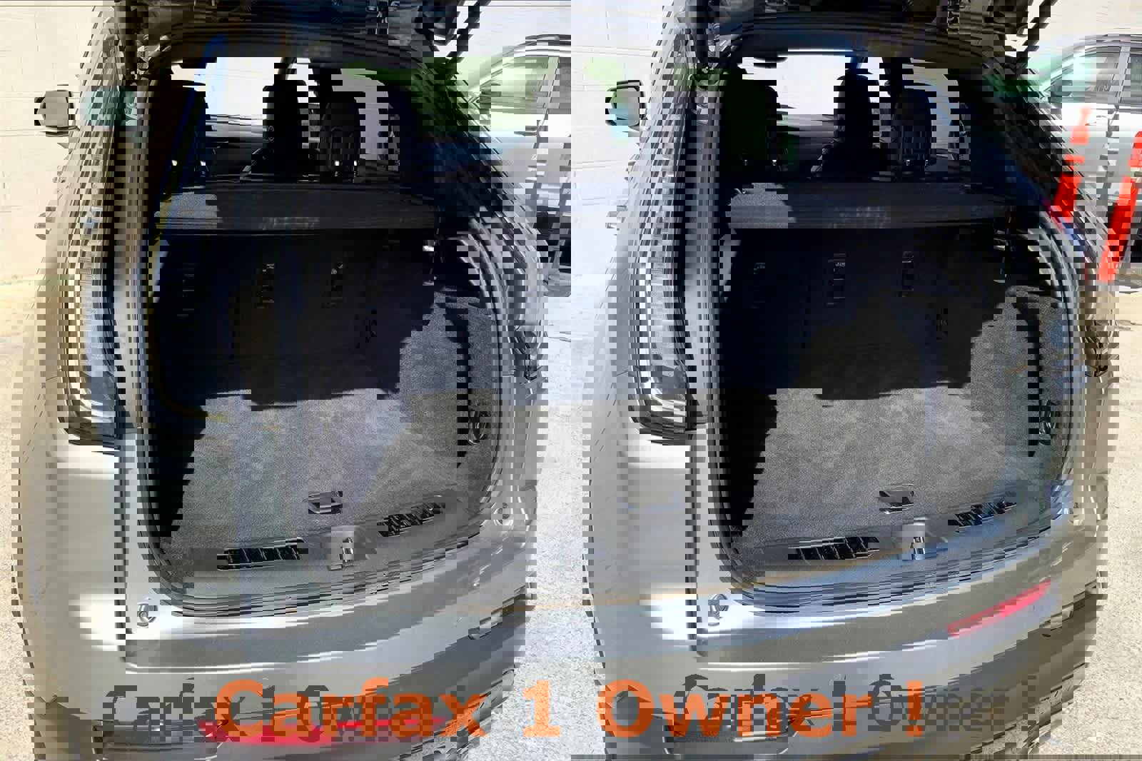 Used 2023 Cadillac XT4 Sport image 19