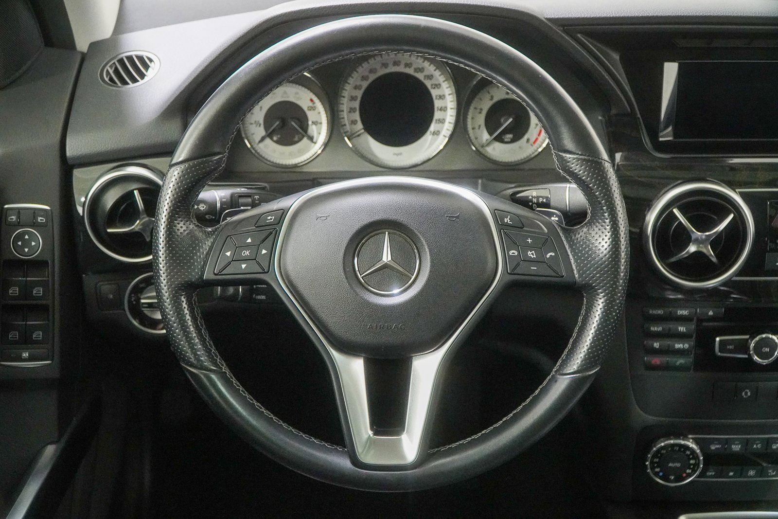 Used 2015 Mercedes-Benz GLK 350 4MATIC image 22