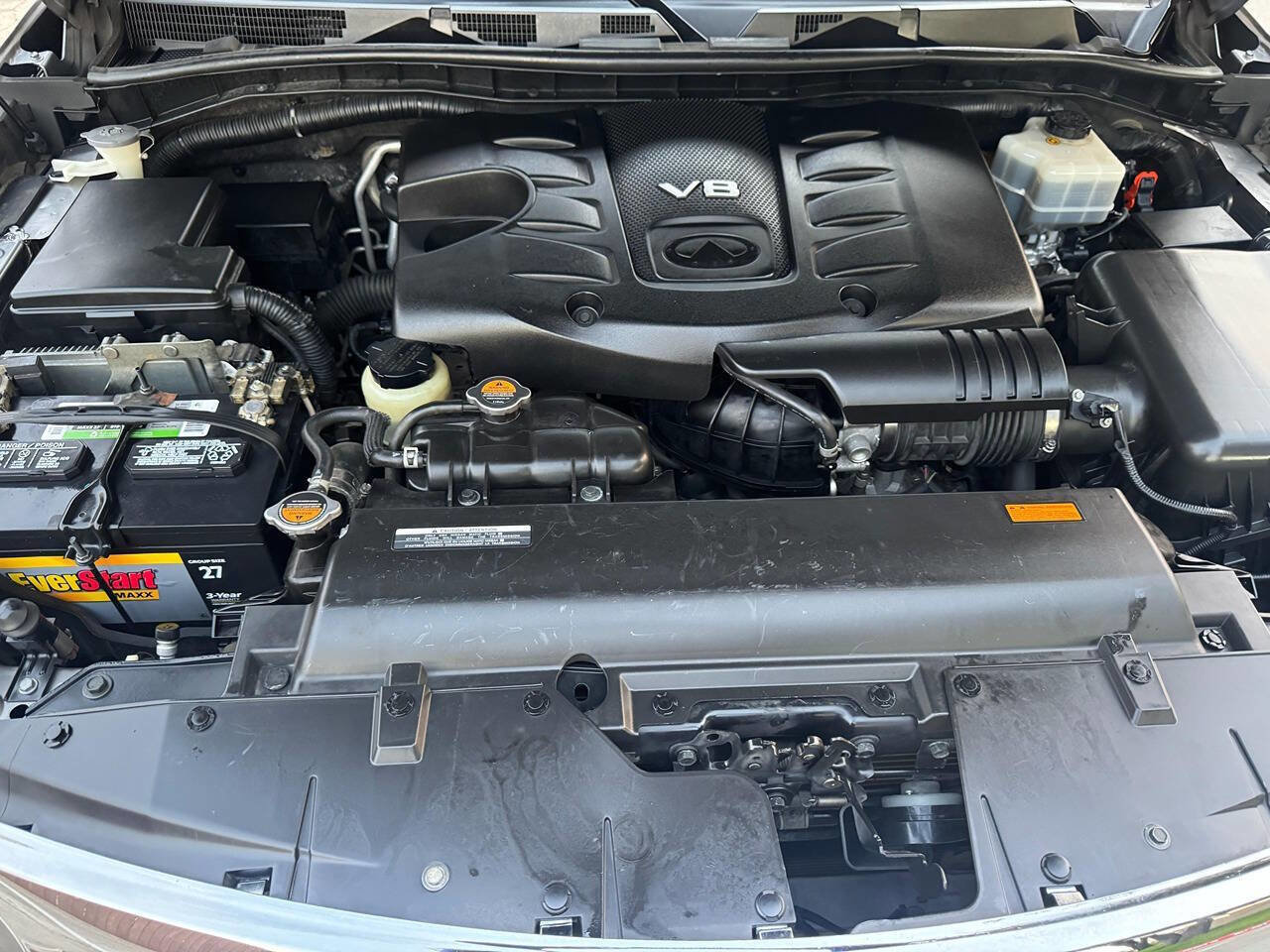 Used 2011 INFINITI QX56 4WD w/ Deluxe Touring Pkg image 39