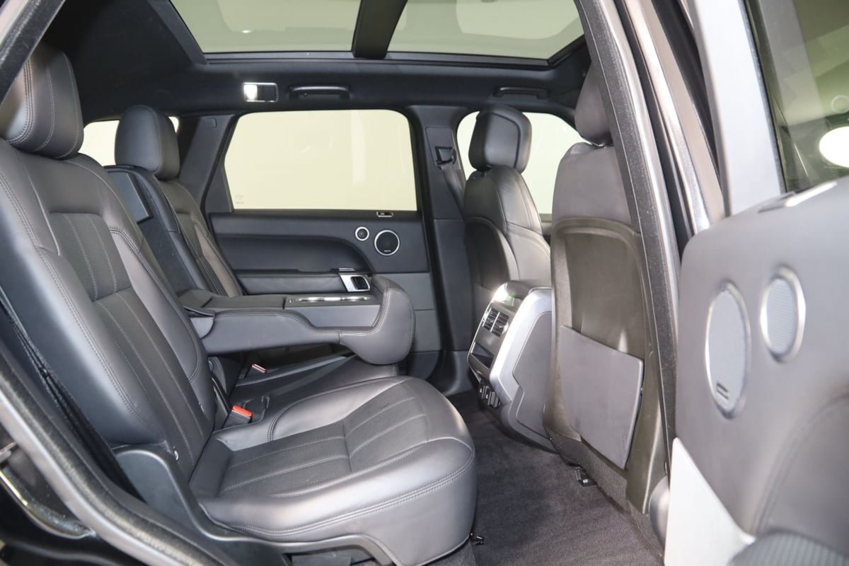 Used 2019 Land Rover Range Rover Sport Supercharged AWD/4WD image 15
