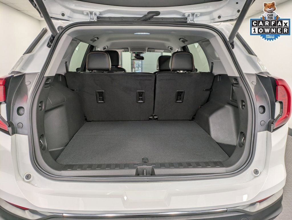 Used 2022 GMC Terrain AT4 w/ LPO, Floor Liner Package image 25