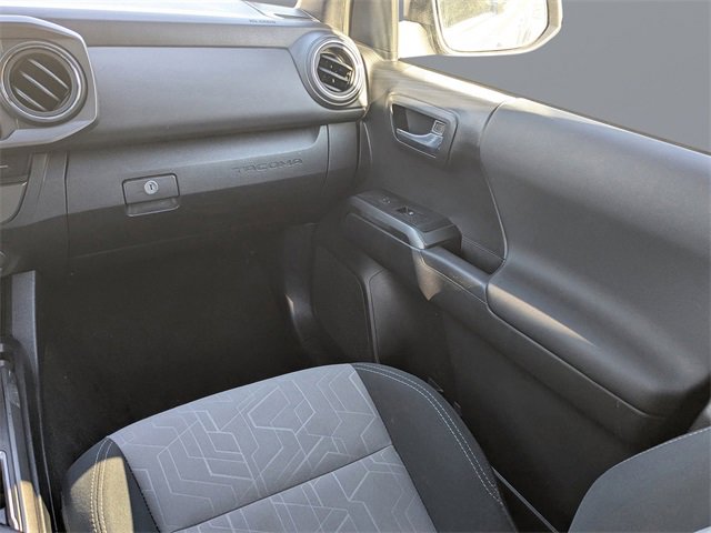 Used 2023 Toyota Tacoma TRD Off-Road image 16