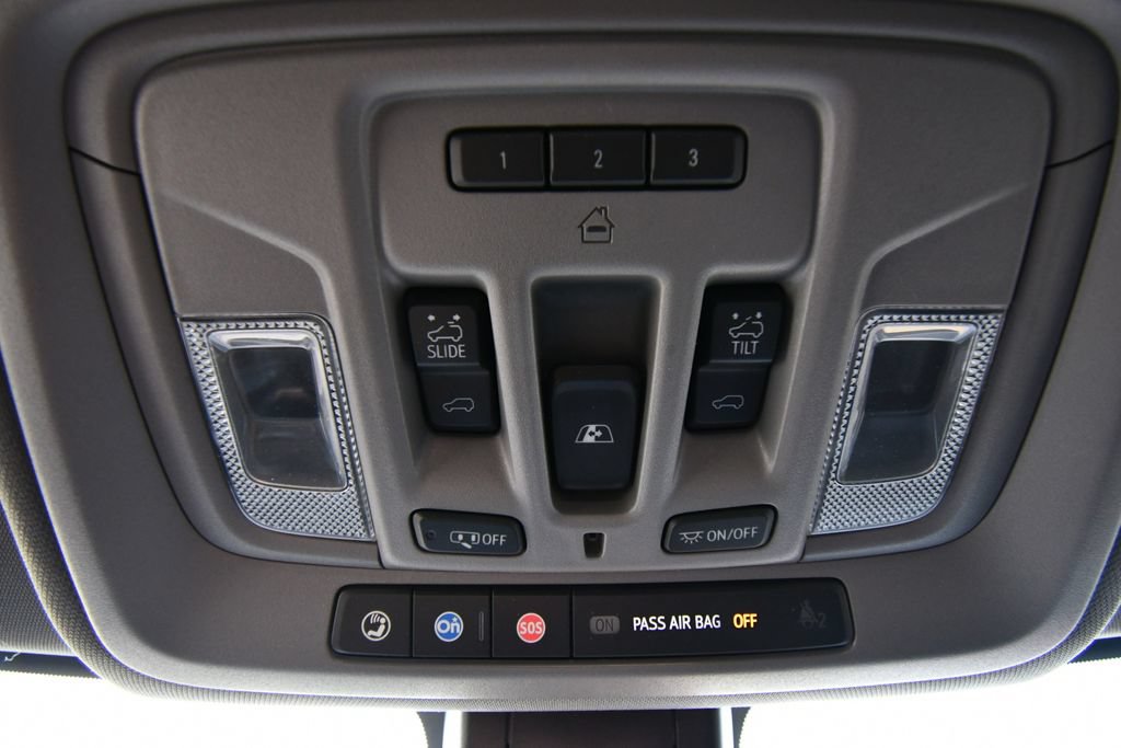 Used 2021 GMC Sierra 3500 Denali AWD/4WD image 38