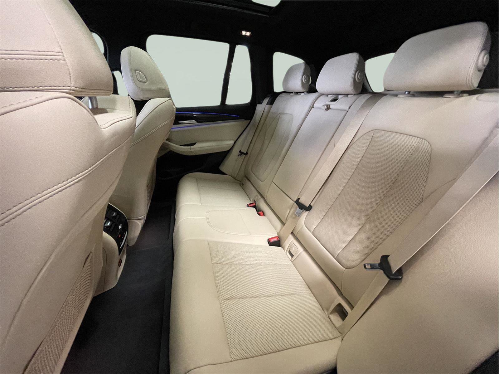 Used 2022 BMW X3 xDrive30i w/ Convenience Package image 16