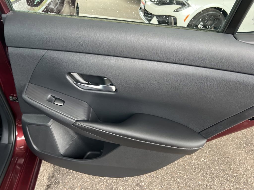 Certified 2022 Nissan Sentra SV w/ All-Weather Package FWD image 13