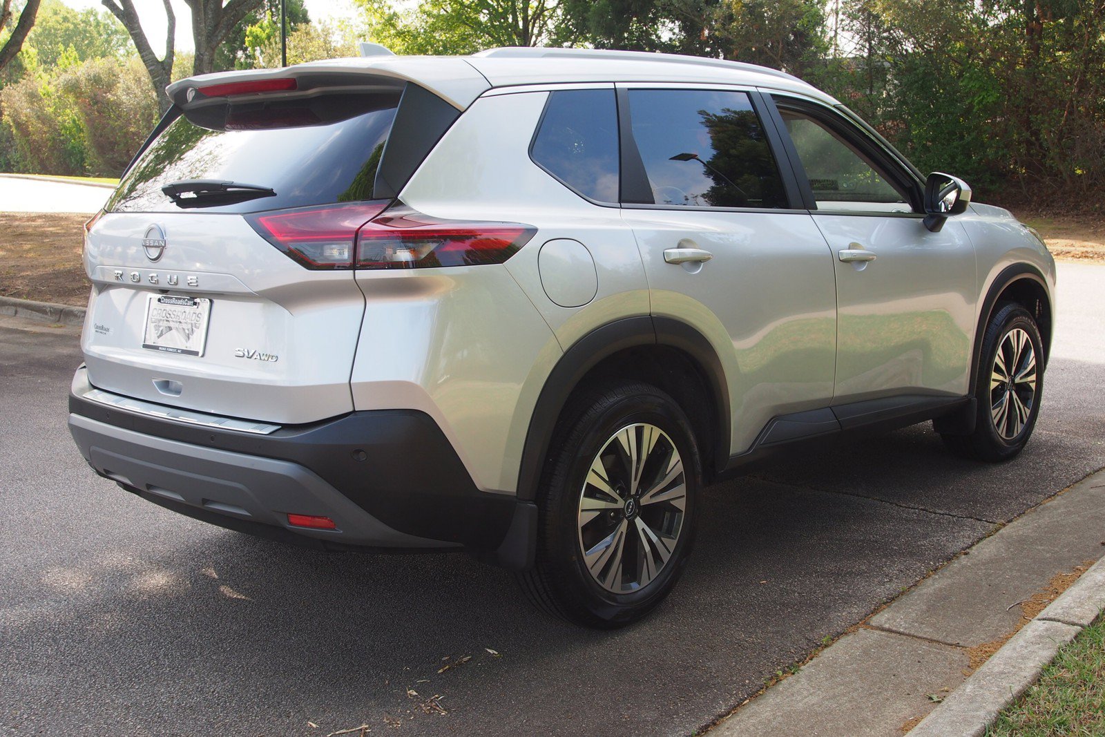 Used 2023 Nissan Rogue SV w/ SV Premium B Package AWD/4WD image 7